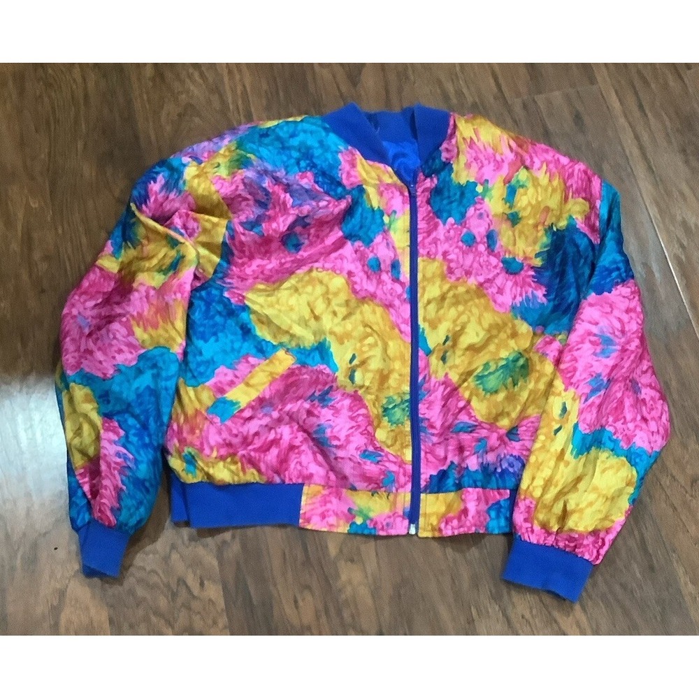 Beautiful vintage 90's silk geometric patter color bomber jacket